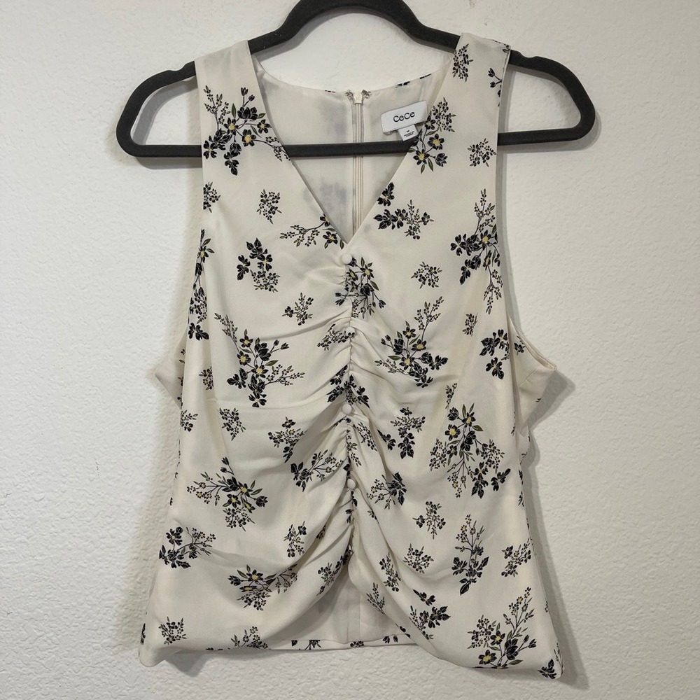 CeCe Floral Ruched Sleeveless Blouse Ivory Black V-Neck Top Cottagecore Size M